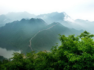 The Great Wall and the lake at Huanghuacheng