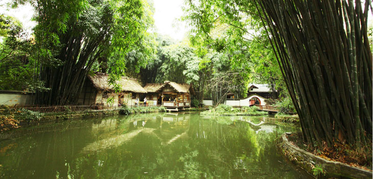 Dufu Thatched Cottage