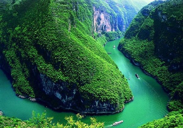 10-day family tour of Central China with Yangtze Cruise