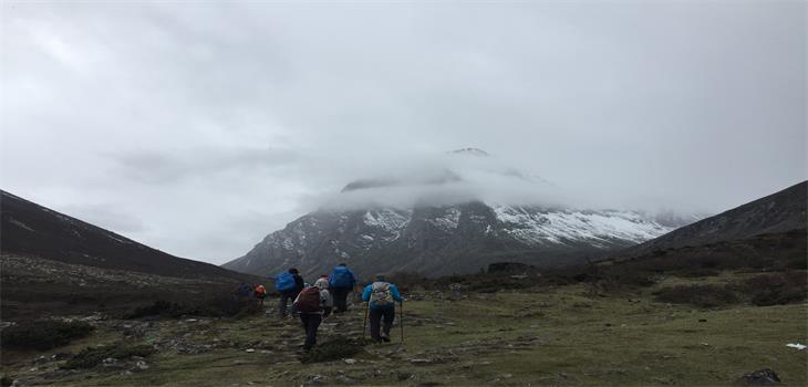 Mt.Gongga hiking