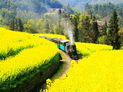 Jiayang steam train