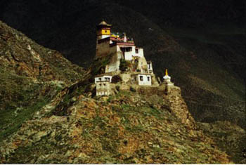 Yumbu Lhakhang