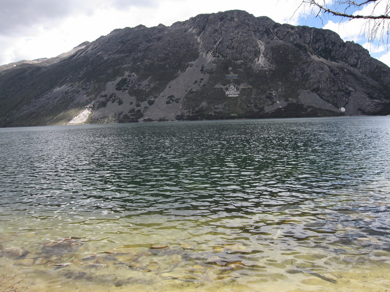 lake mugecuo