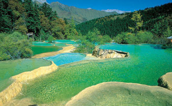 huanglong limestone pools