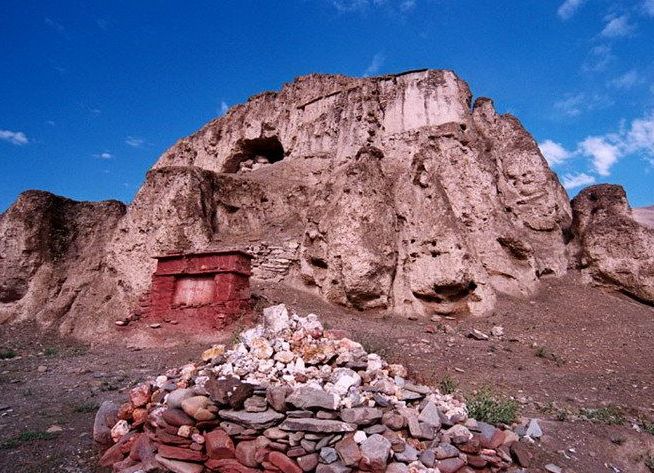 tomb of tibetan kings