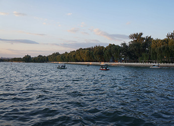 Beijing Shichahai Lake