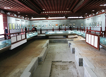 huaqing Pool