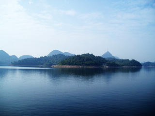 Hongfeng Lake