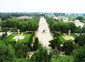 Zhaojun Tomb