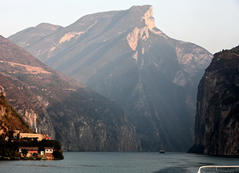 Qutang gorge kuimen gate