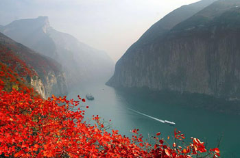 yangtze river and three gorges