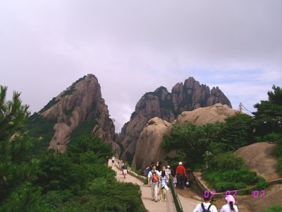 tourist hiking in huangshan mountain